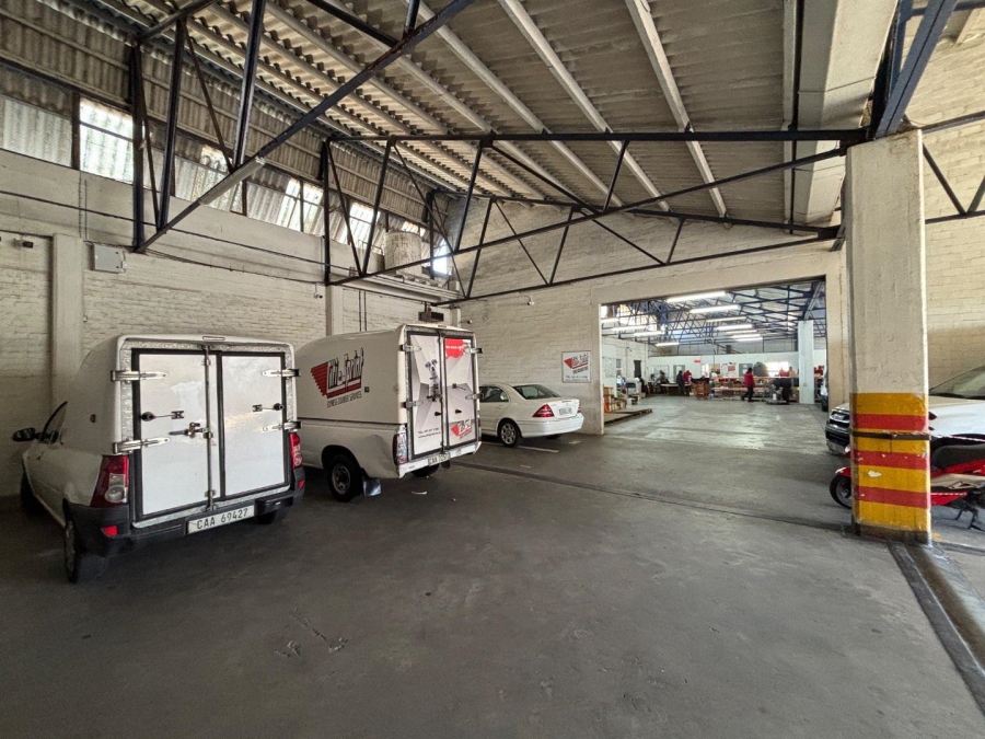 To Let commercial Property for Rent in Paarden Eiland Western Cape